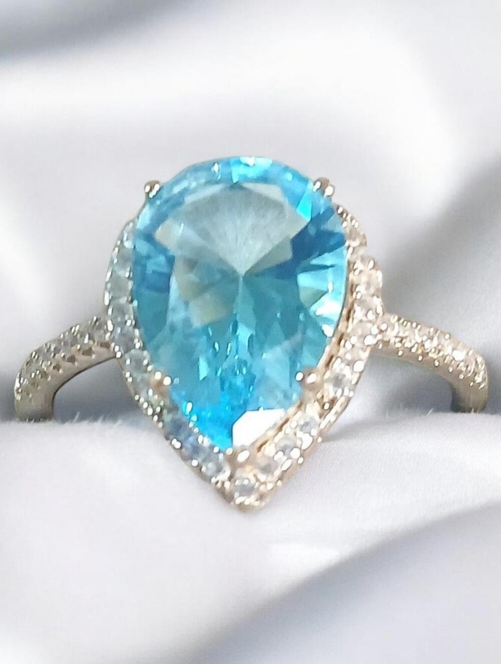 Sterling Silver Blue Topaz Teardrop Halo Ring Wirh CZ Silver Setting